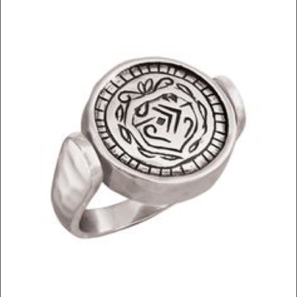 Silpada Jewelry - Silpada Flip Ring
